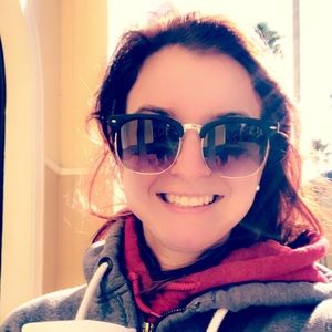 Meet your Posher, Natalie